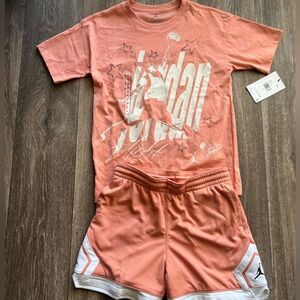 Jordan Girls Jumpman Skyline All-Star Graphic Tee & Dri-Fit Diamond Shorts